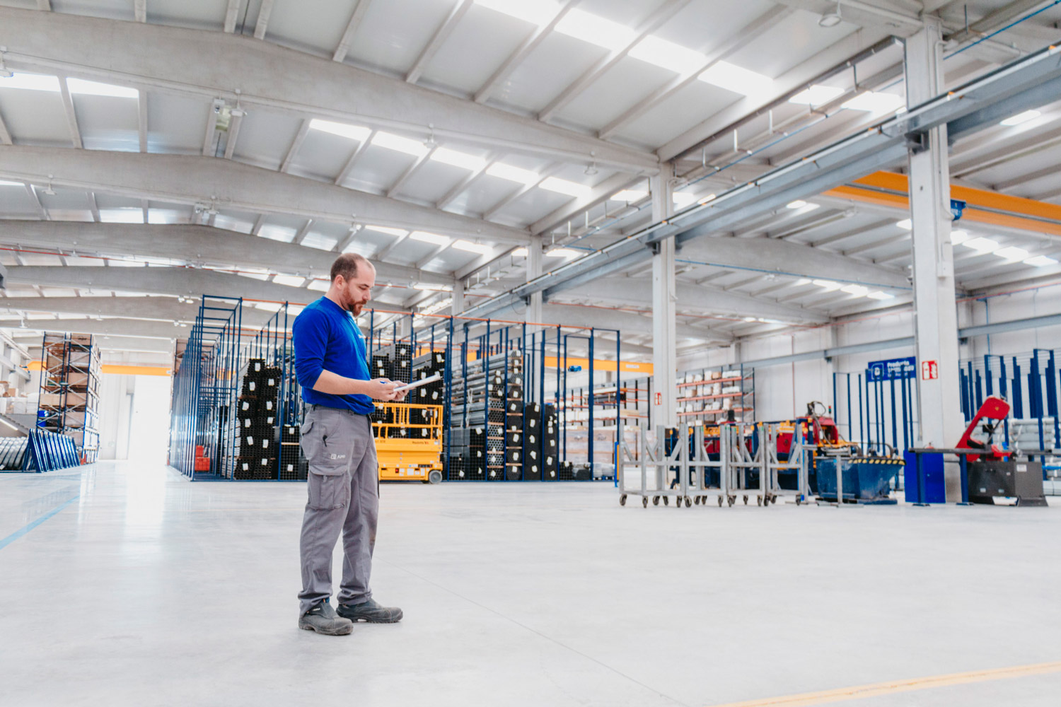 Novagric - Soluciones y servicios especializados en riego, invernaderos y tecnología agrícola