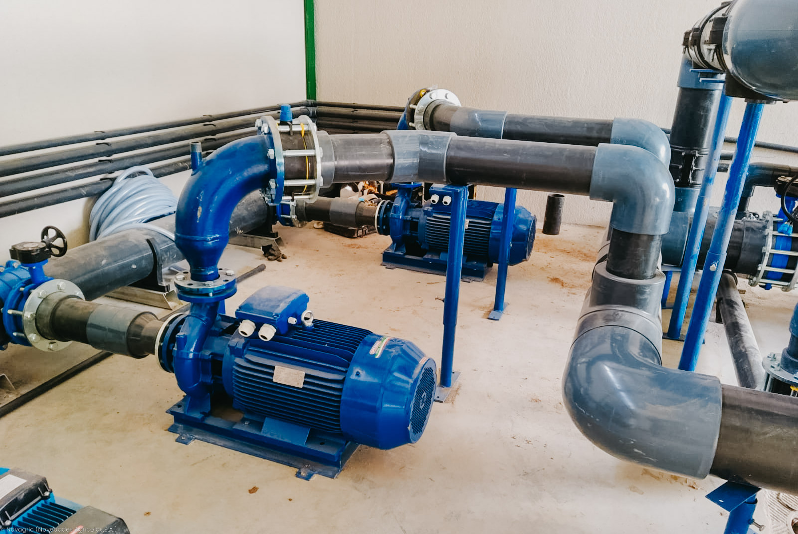 montaje-4 Novagric - Soluciones y servicios especializados en riego, invernaderos y tecnología agrícola